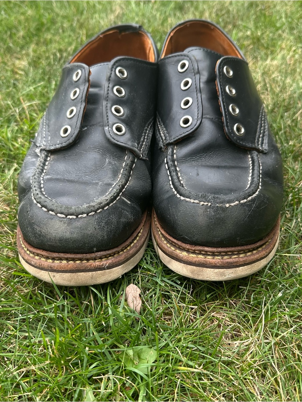 Red Wing 8106 Heritage Moc Toe Oxford Shoes 9D Fair condition
